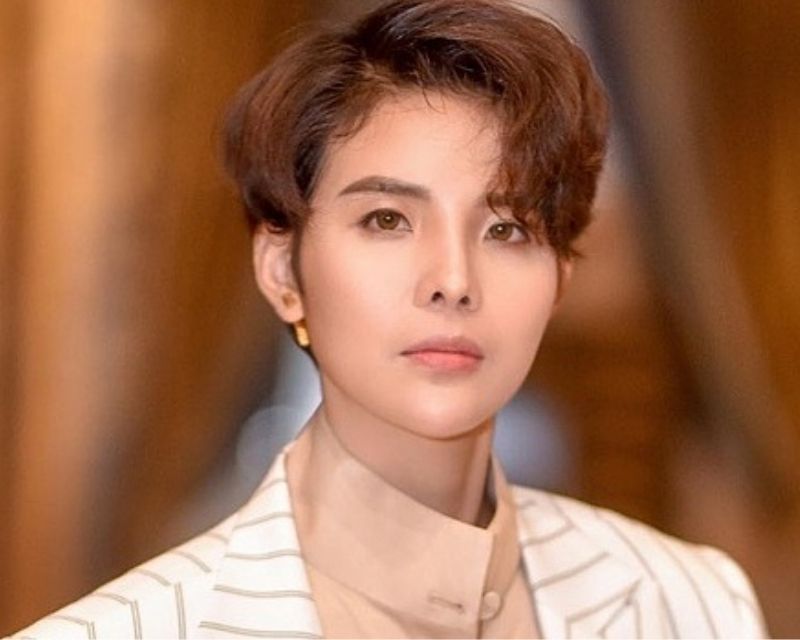 nhung-ca-si-lgbt-viet-nam-3