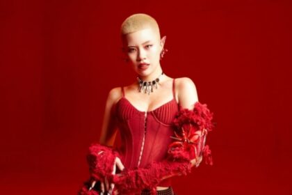 nhung-ca-si-tre-moi-noi